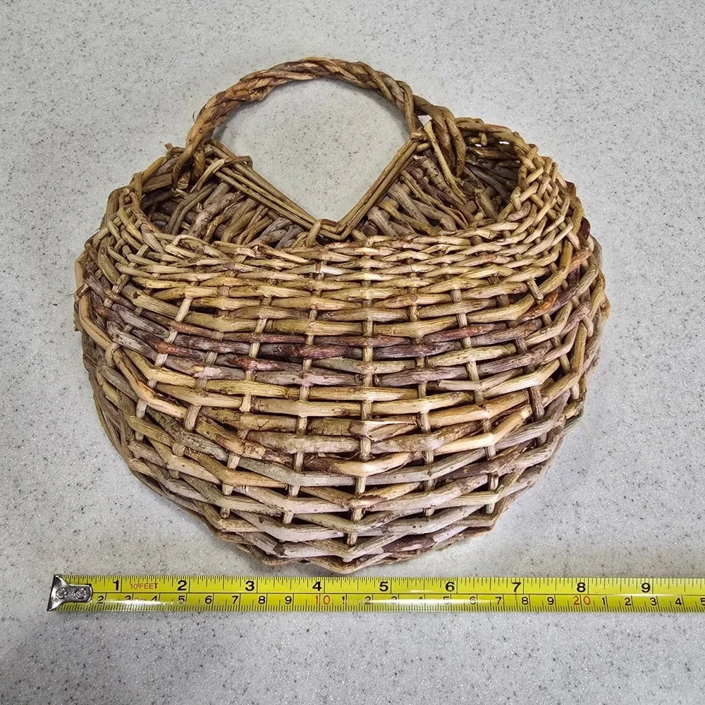 Rustic Woven Grapevine Hanging Wall Basket Boho Farmhouse Twig wall Pocket